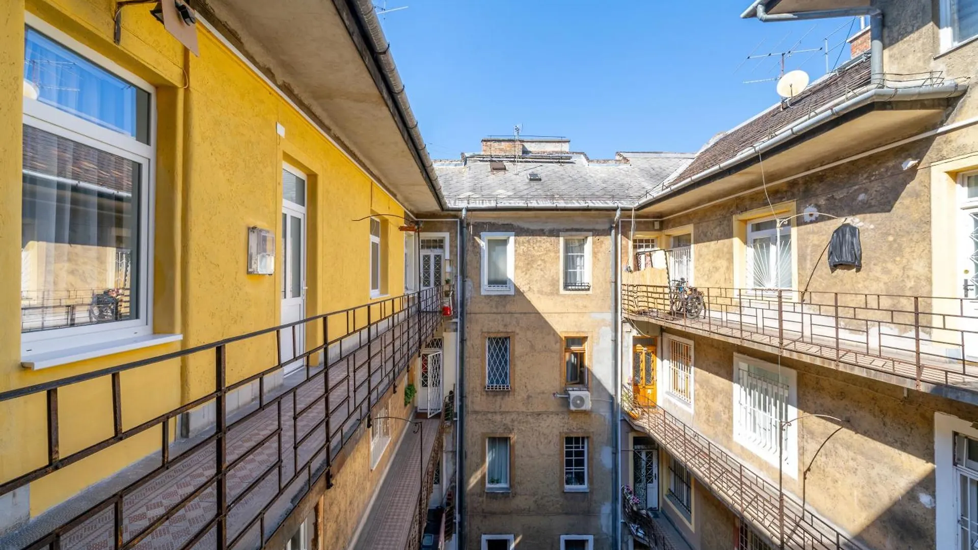 Apartment D30 Premium Suite Budapest Hungary